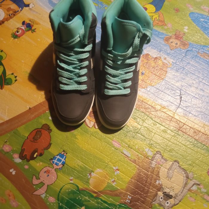 Снікерси бірюзово-сірі