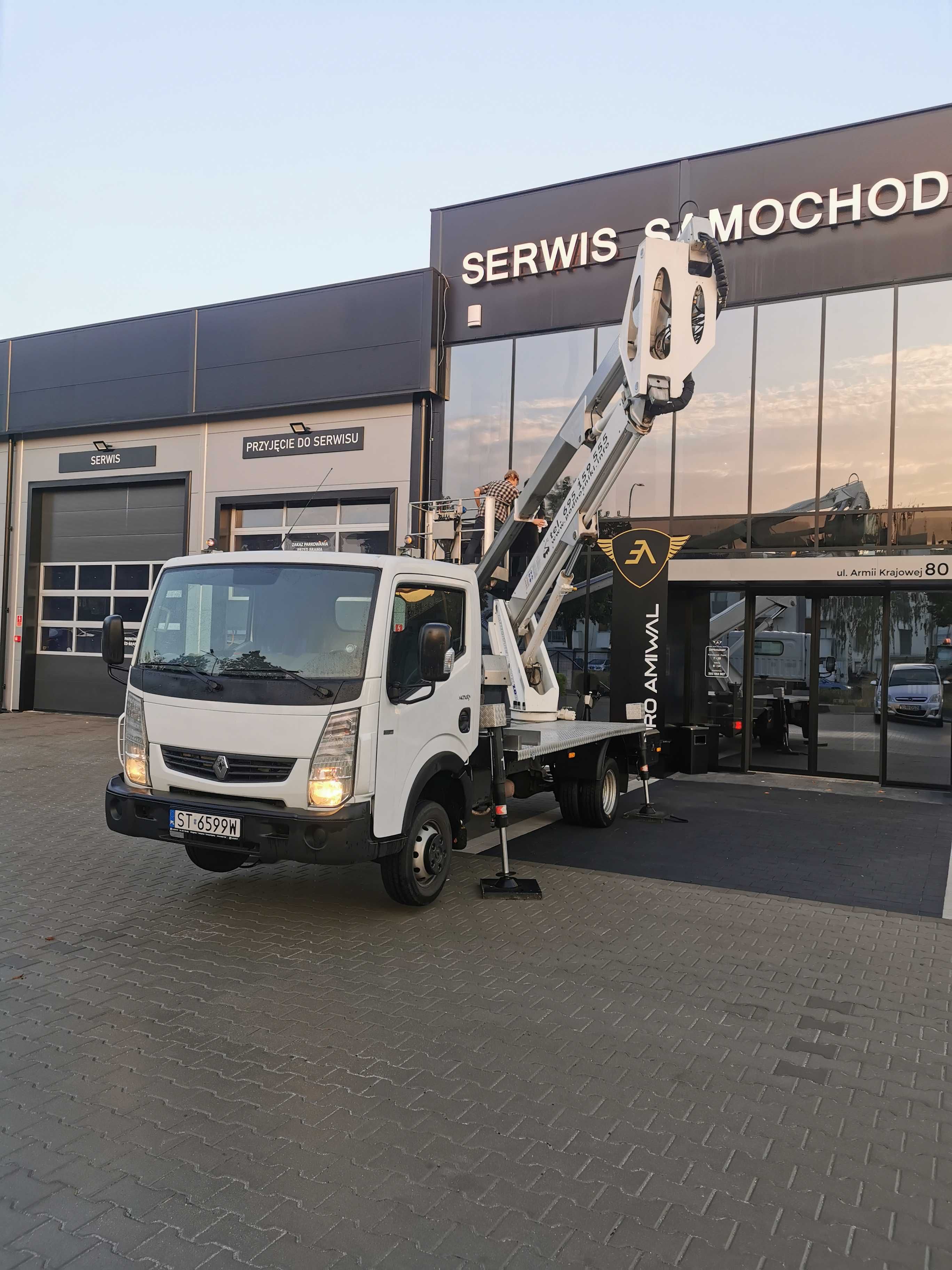 Zwyżka podnośnik koszowy z operatorem 20m  25m