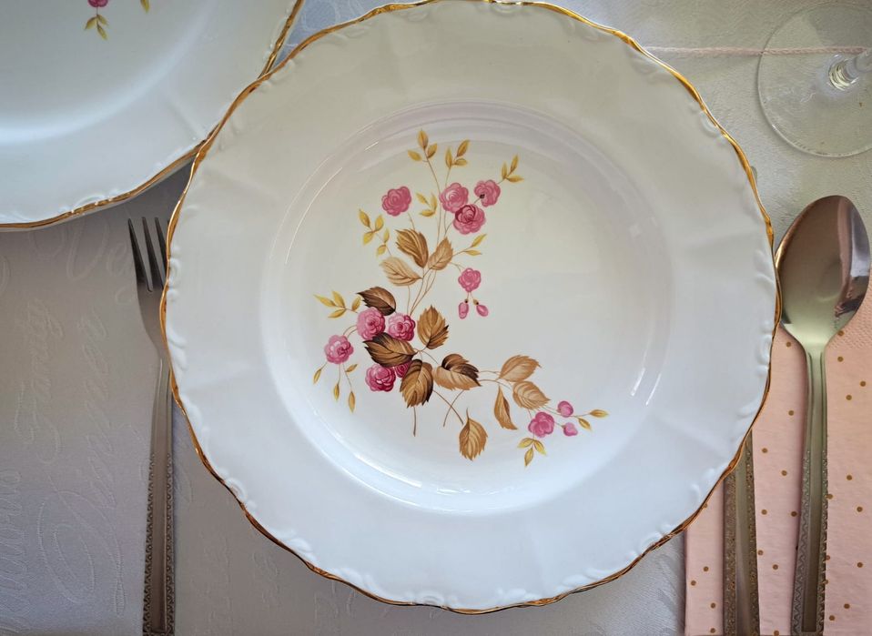Porcelana francuska zestaw obiadowy