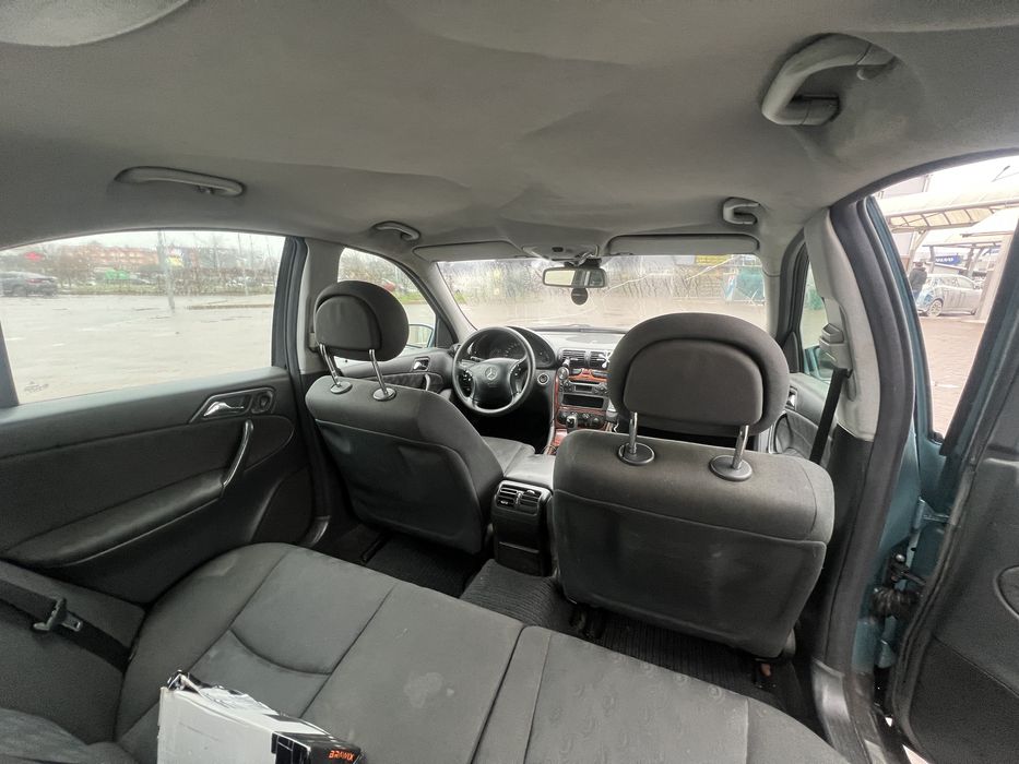 Mercedes-Benz C180 W203