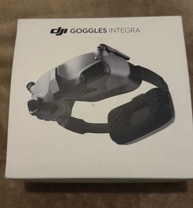 DJI AVATA Pack Completo com Óculos DJI Integra + 2 Comandos + Baterias