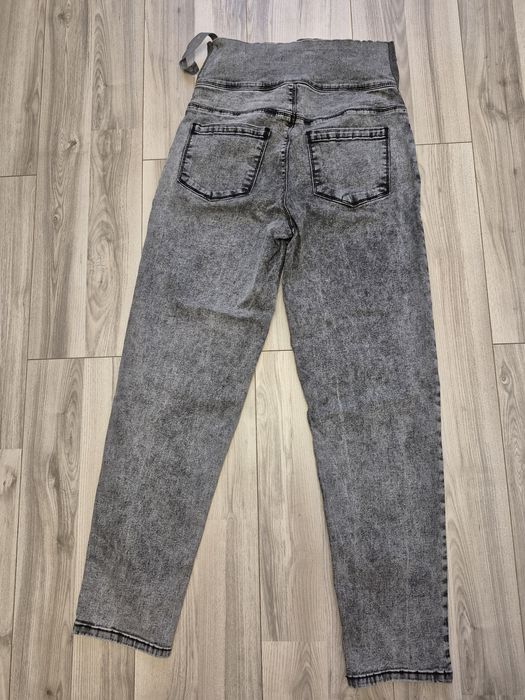 Джинси для вагітних