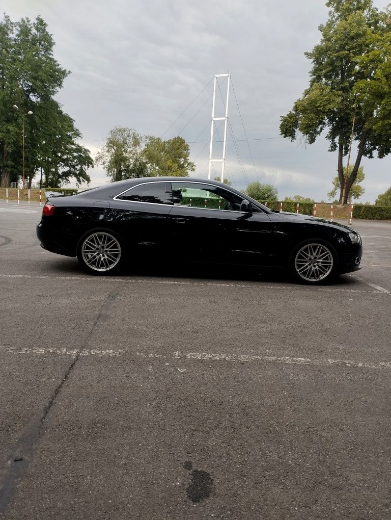 Audi a5 8t 2.0tdi 2009