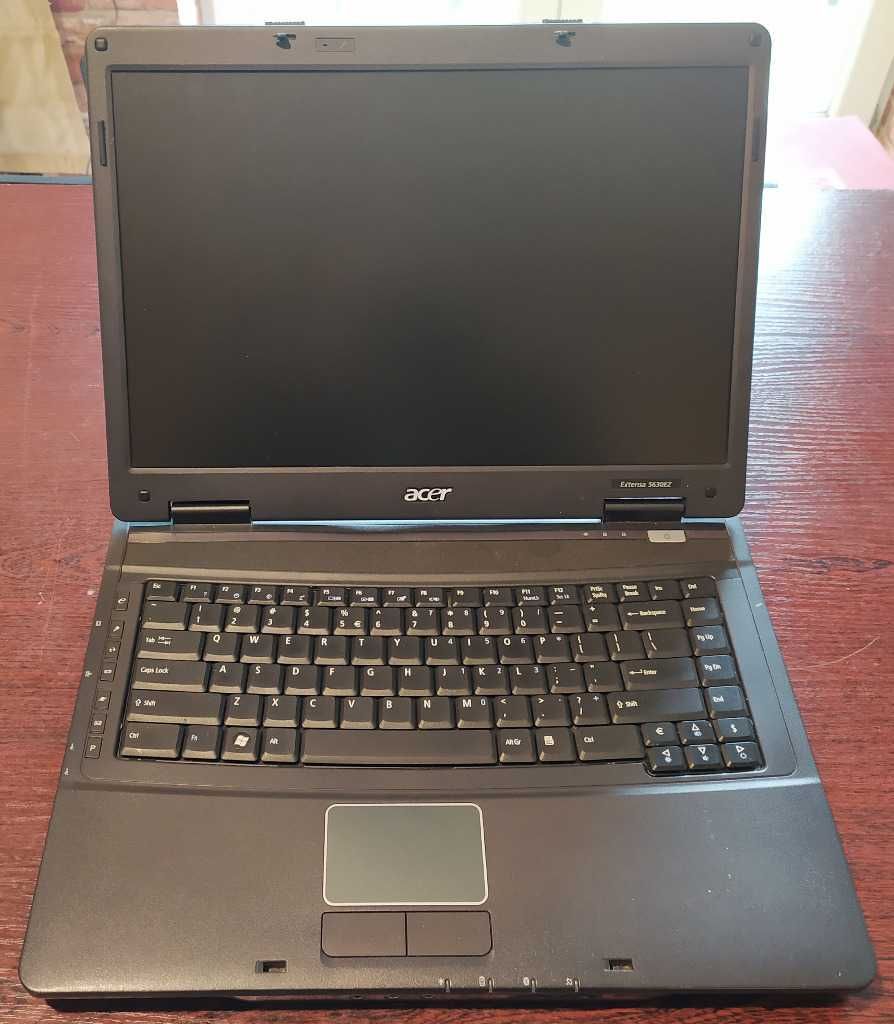 ACER Extensa 5630 15,4"/Intel 2x2,00GHz/4GB RAM/320GB/Win7