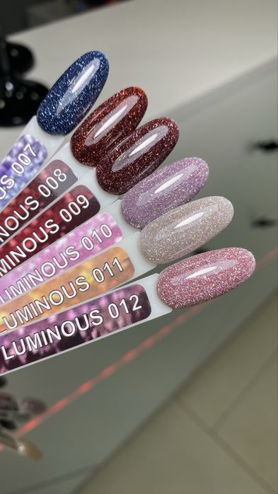 Гель-лаки, бази, топи, гелі Komilfo