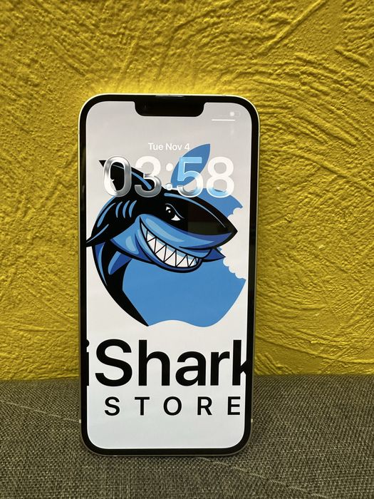 iPhone 14 256 Starlight