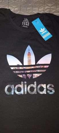 Czarny T-shirt z napisem Adidas