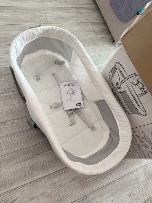Кроватка-стульчик для новорожденного chicco baby hug air 4 в 1