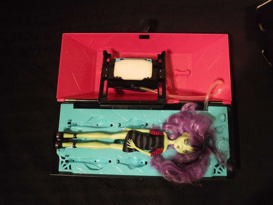 Mattel Monster High Laboratorium X3732  < P