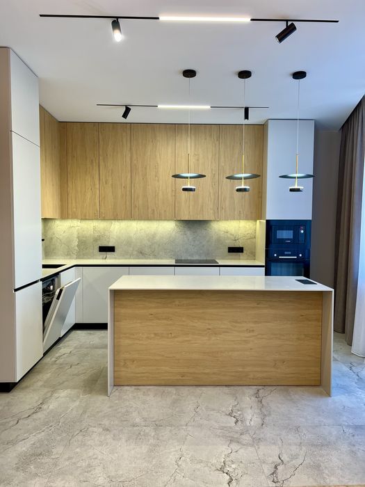 Елітна 3кім 108м на 4 пов з видом на озеро в ЖК Парус вул Мазепи Благо