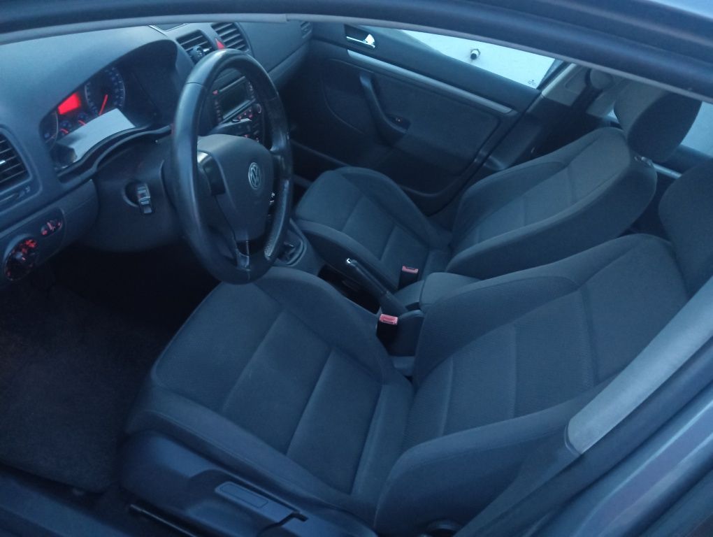 Volkswagen golf 200 TDI 140 vv