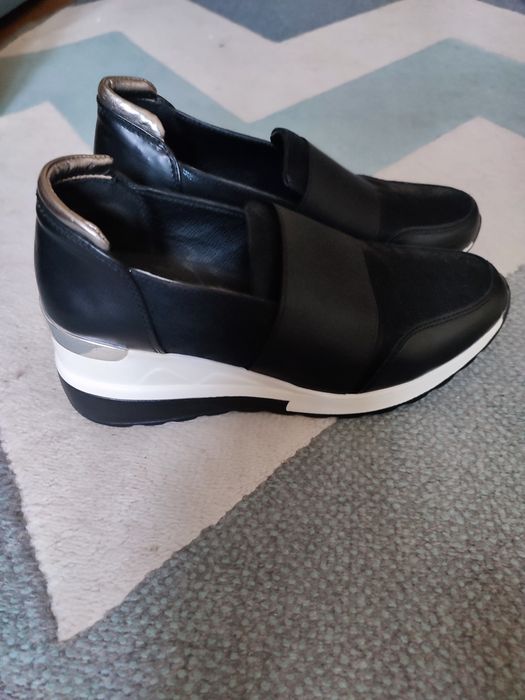 Buty Półbuty na koturnie