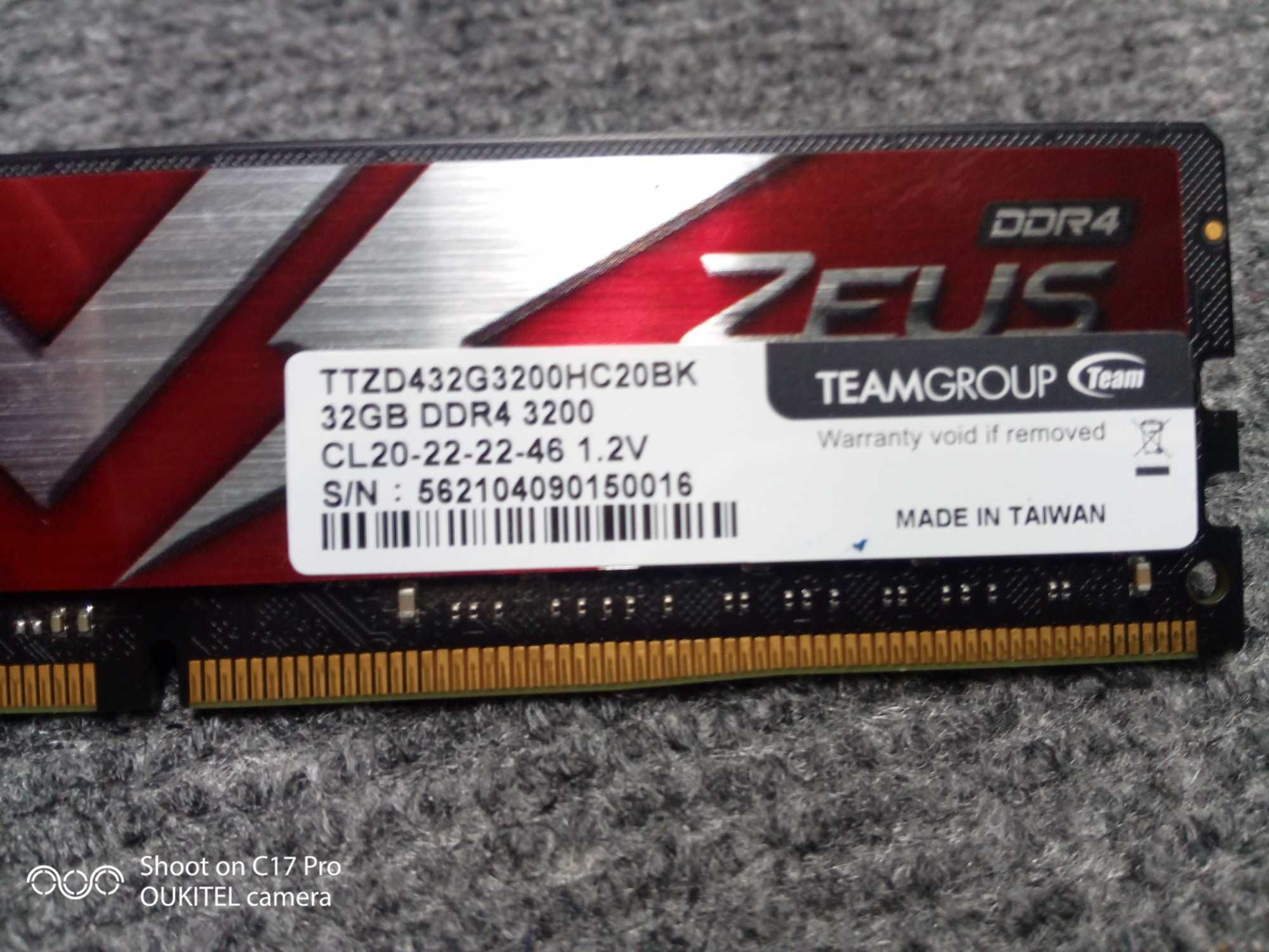 Memória RAM DDR4 T-Force 32GB-3200MHz