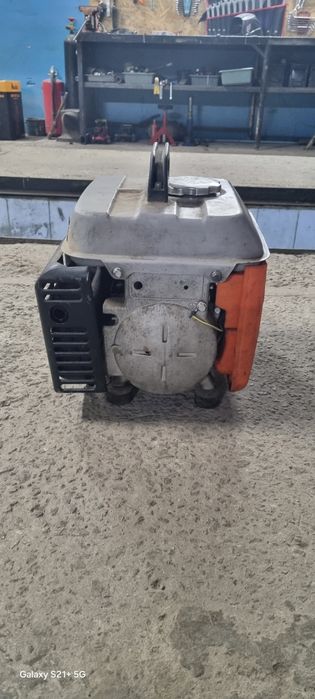 Бензиновый генератор