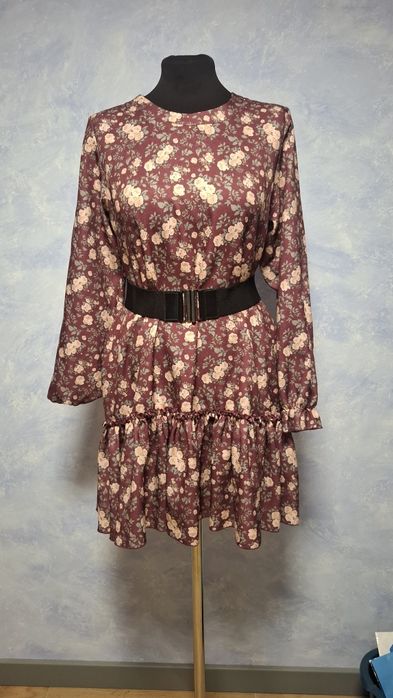 Kwiatowa sukienka w stylu boho M bordowa