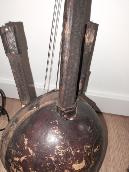 Viola artesanal Guiné