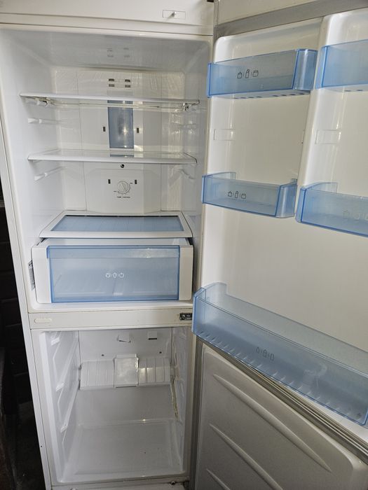 Холодильник LG nofrost