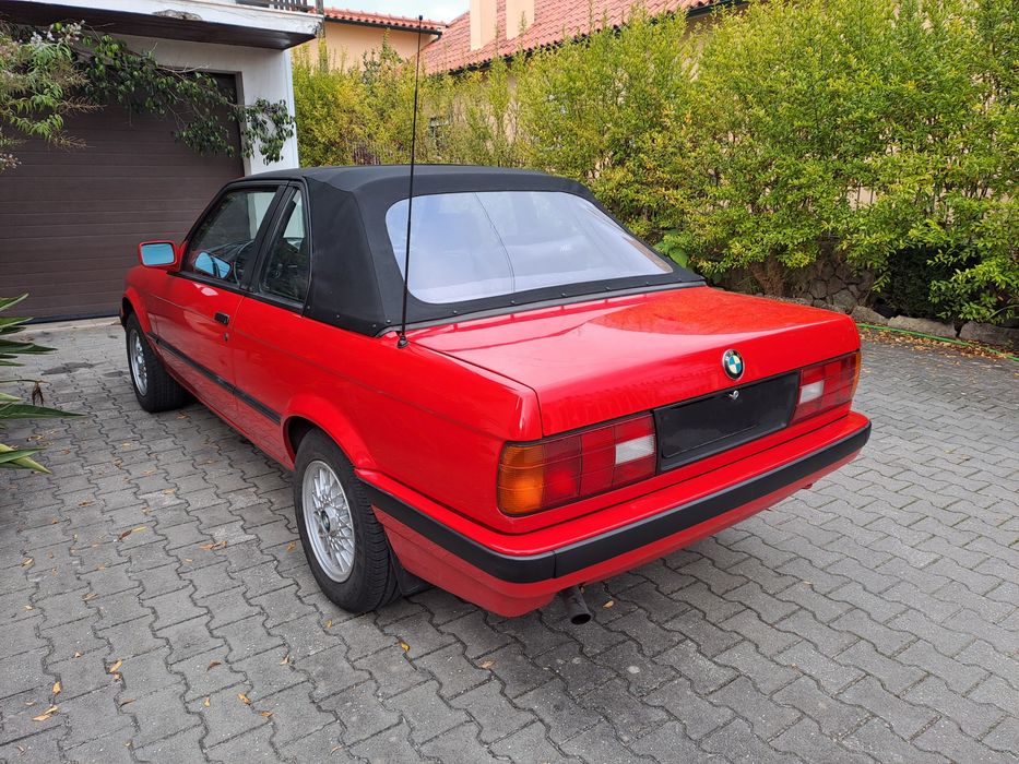 BMW descapotavel cabrio Baur E30