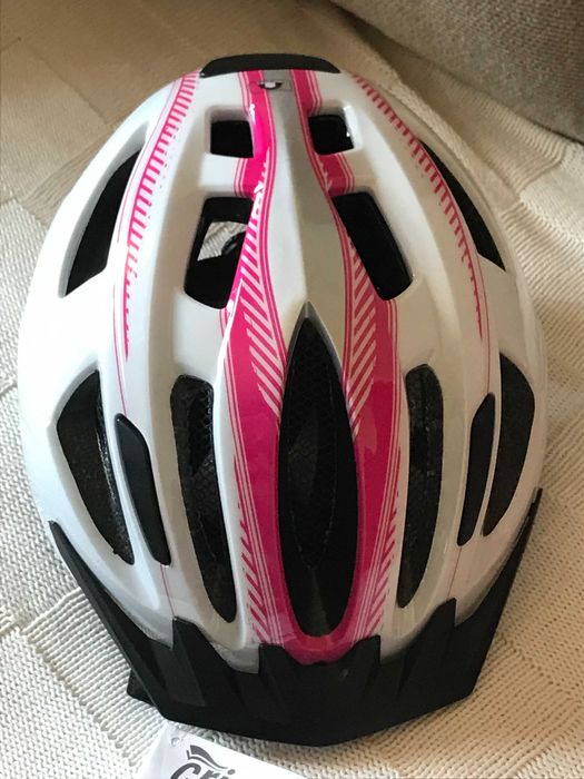 1 capacete de Bicicleta novo.