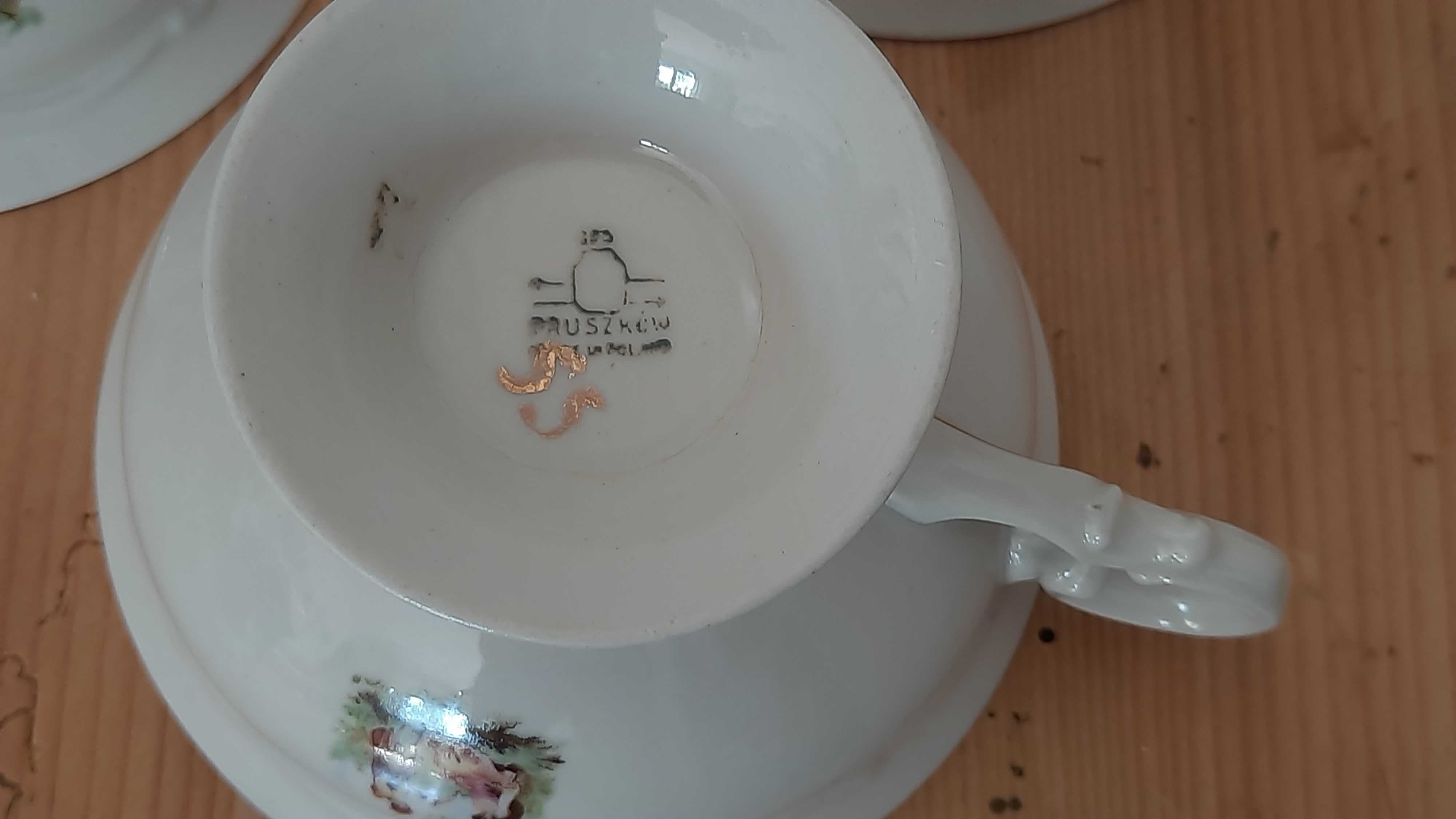 Sprzedam filiżanki PRL Pruszków