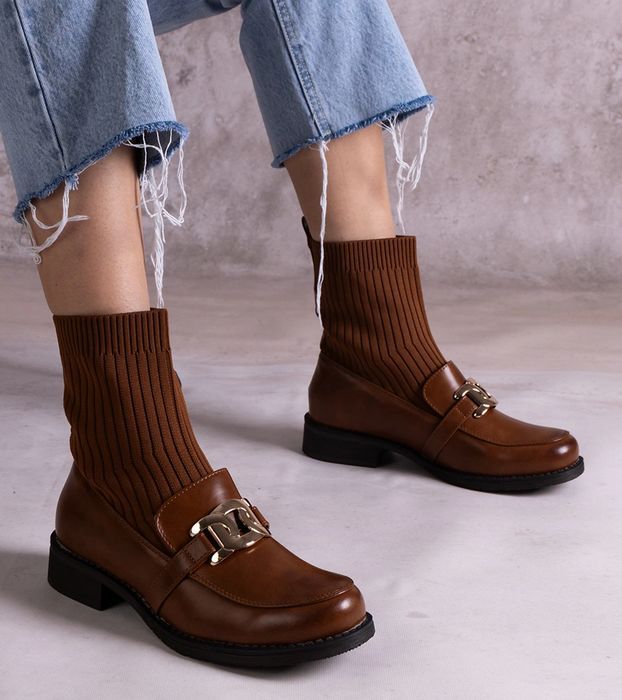 Brązowe botki z materiałową cholewką Krisa