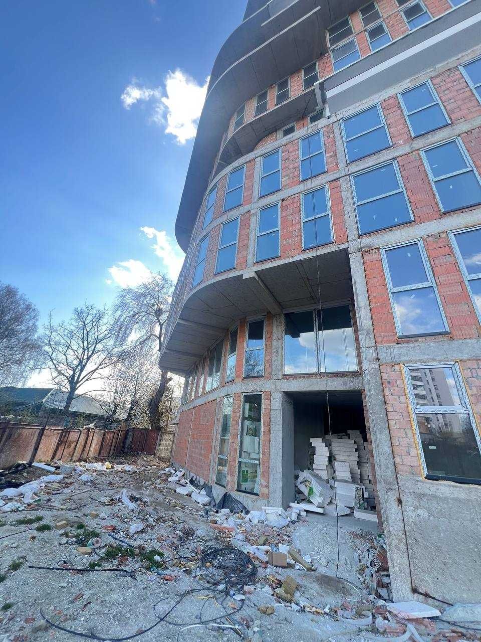 Продаж комерційного приміщення в ЖК Five Address, вул. Раковського