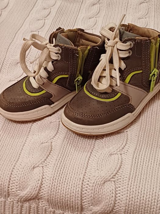 Дитяче взуття Clarks