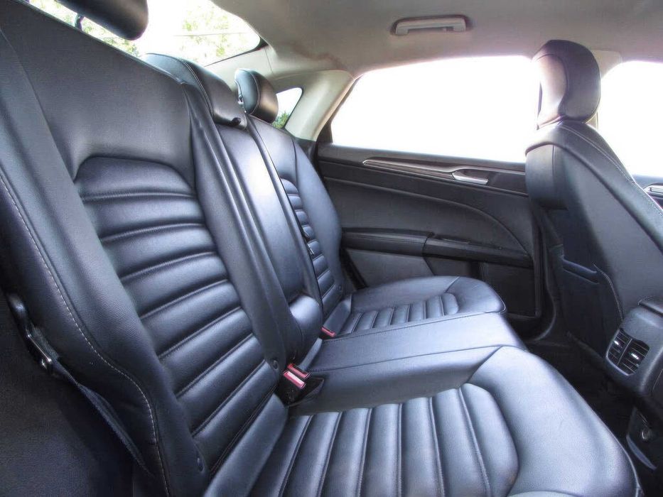 Ford Fusion SEL      2019