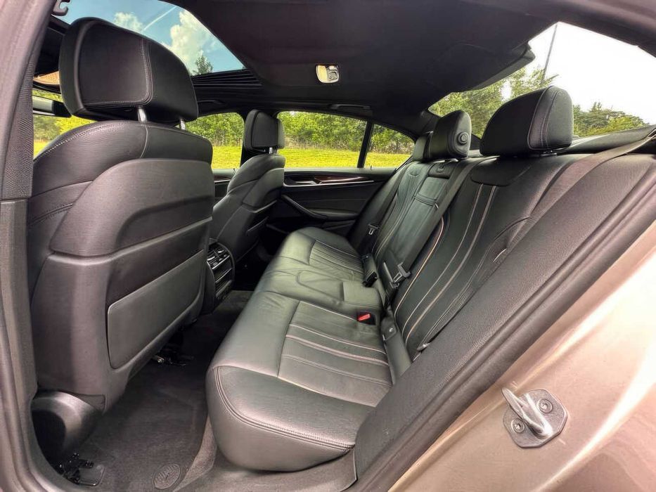 BMW 5 Series 530i      2018