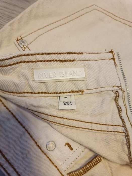 Spodenki szorty river island rozm. S-M