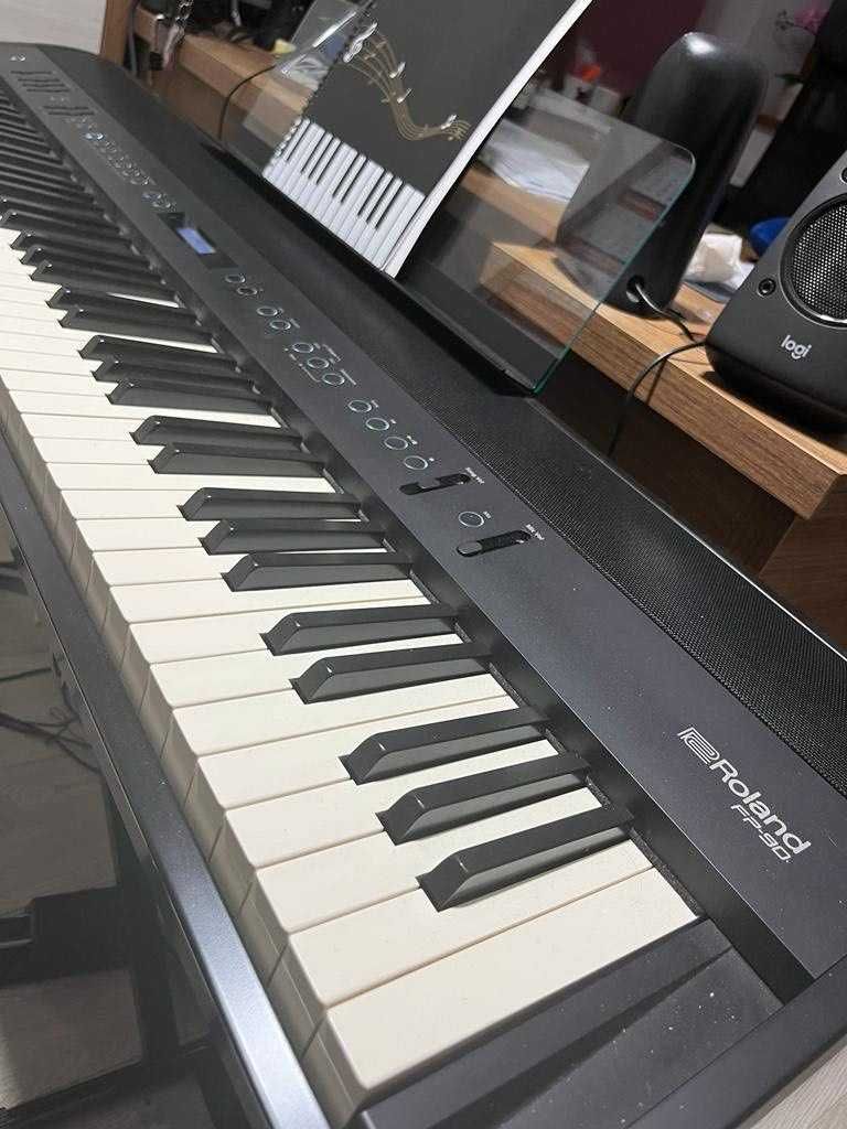 Roland fp90 stagepiano