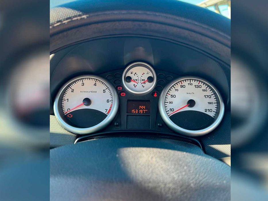 Peugeot 207 1.4 16V Sport