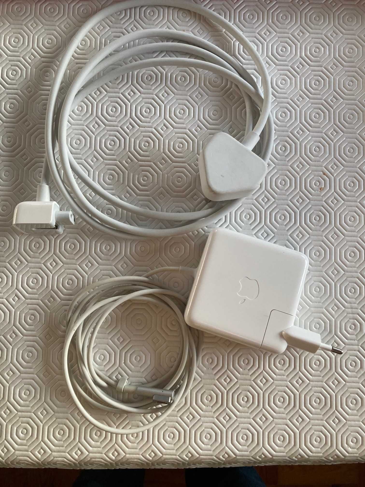 Adaptador de corrente MagSafe de 60 W da Apple MC461B/A