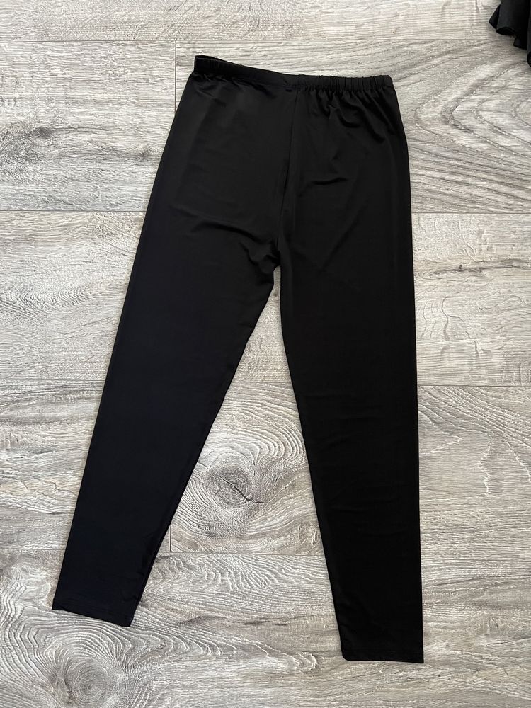 Czarne legginsy S