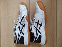 Buty halowe / Sneakersy Asics Upcourt 4 Białe.
Są absolutnie jak nowe,