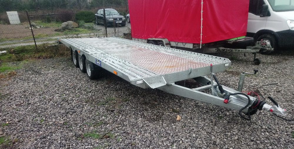 wynajem wypożyczalnia lawet auto lawety wynajem pomoc drogowa
