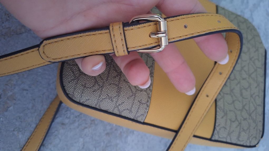 Listonoszka oryginalna Calvin Klein