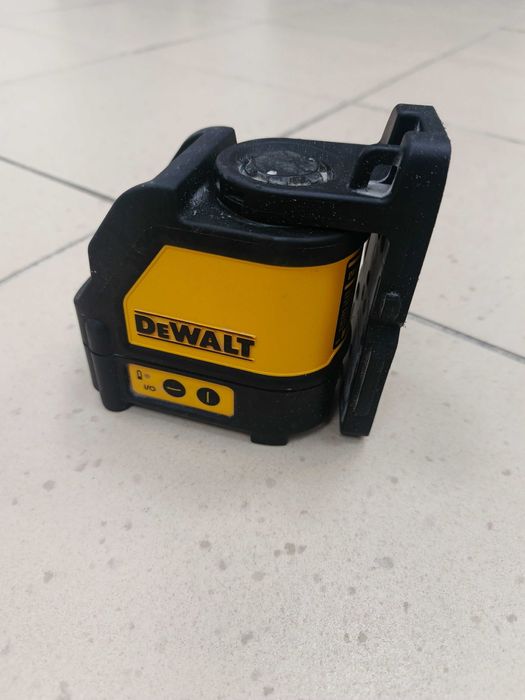 Laser krzyżowy DeWalt DW088 czerwona wiązka
