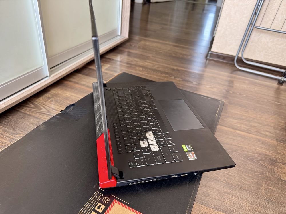 Игровой ноутбук Asus rog