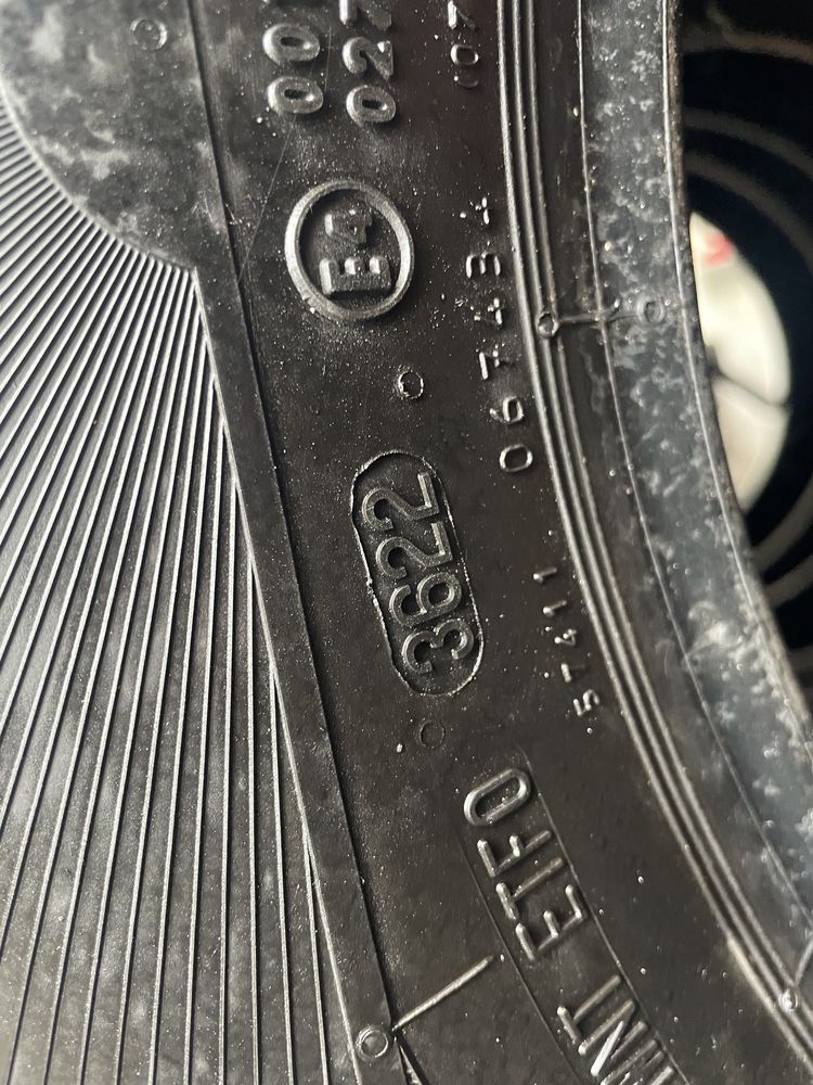 Continental 215/70 R15 C 22 Rok! nowe!