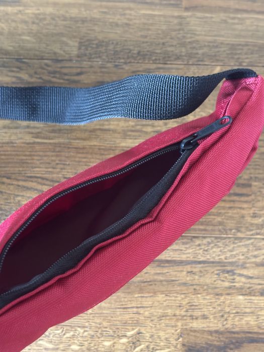 Бананка Lewis червона ОРИГІНАЛ