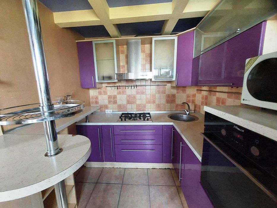 Продаж 3 кімн квартири ж/м Ломівський (Фрунзенський), оплата безнал