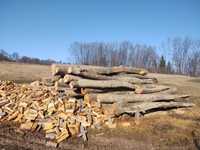 Продам дрова з доставкою.