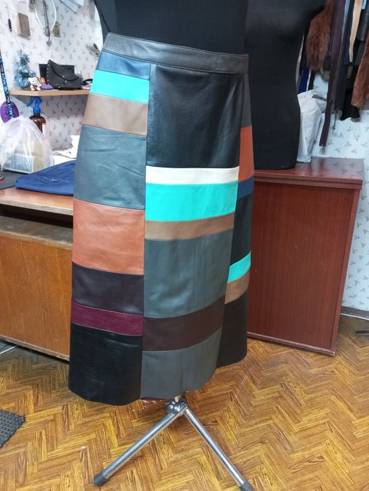 Ремонт та пошиття одягу з хутра,шкіри,тканин.