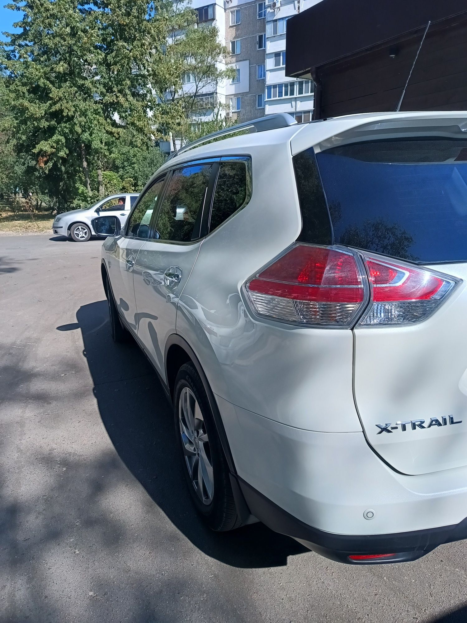 Nissan X Treil 2015