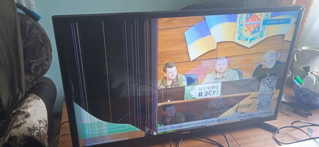 Телевізор samsung 32 smart tv.