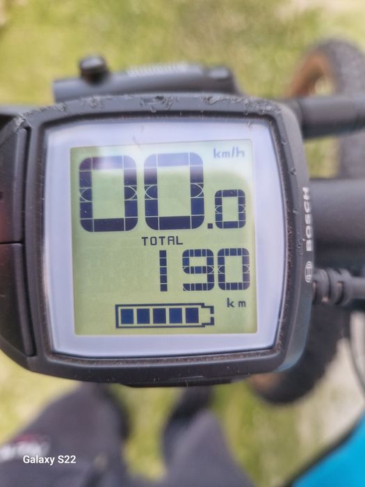 Bicicleta cube reaction pro