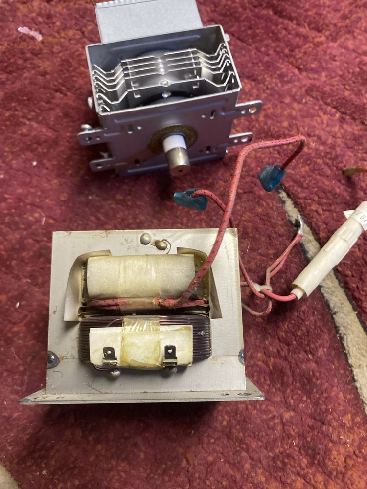 Transformator od mikrofalowki