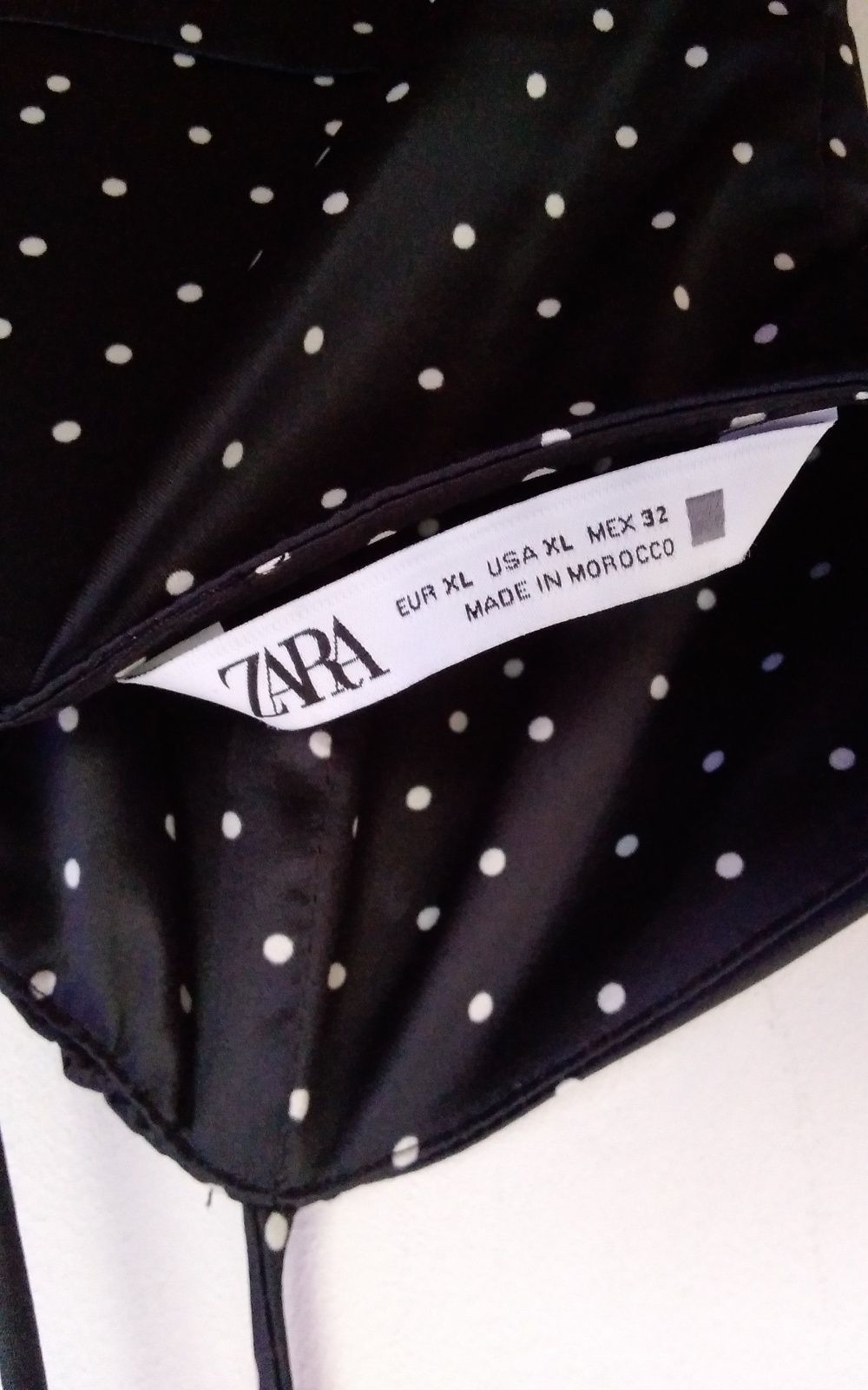 Vestido preto bolinhas ZARA t. XL