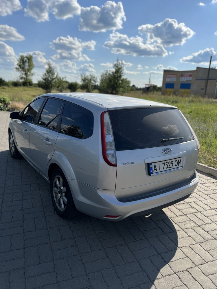 Форд фокус 1,8 бензин